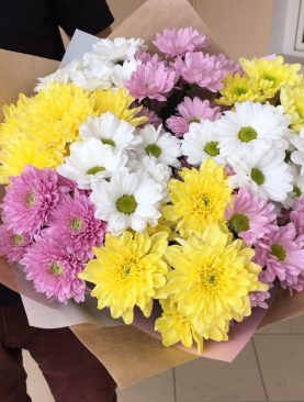 Букет из 9 хризантем