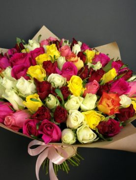 Букет 75 роз кении