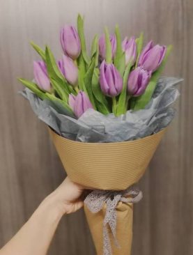 Букет из 9 тюльпанов